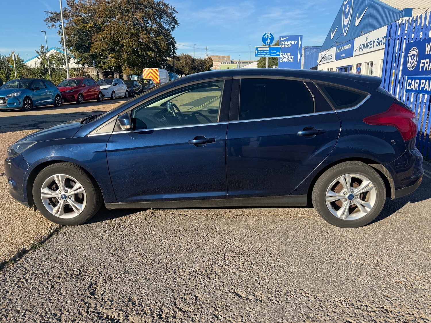 Ford Focus 2013 - Cars