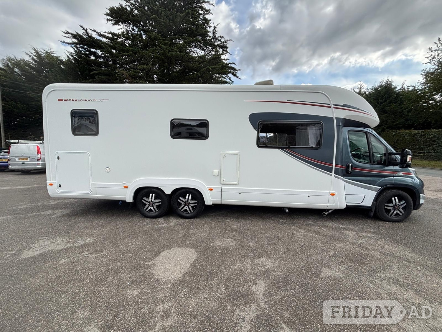 Auto-Trail Chieftan Lo-Line 2016 in Ashford