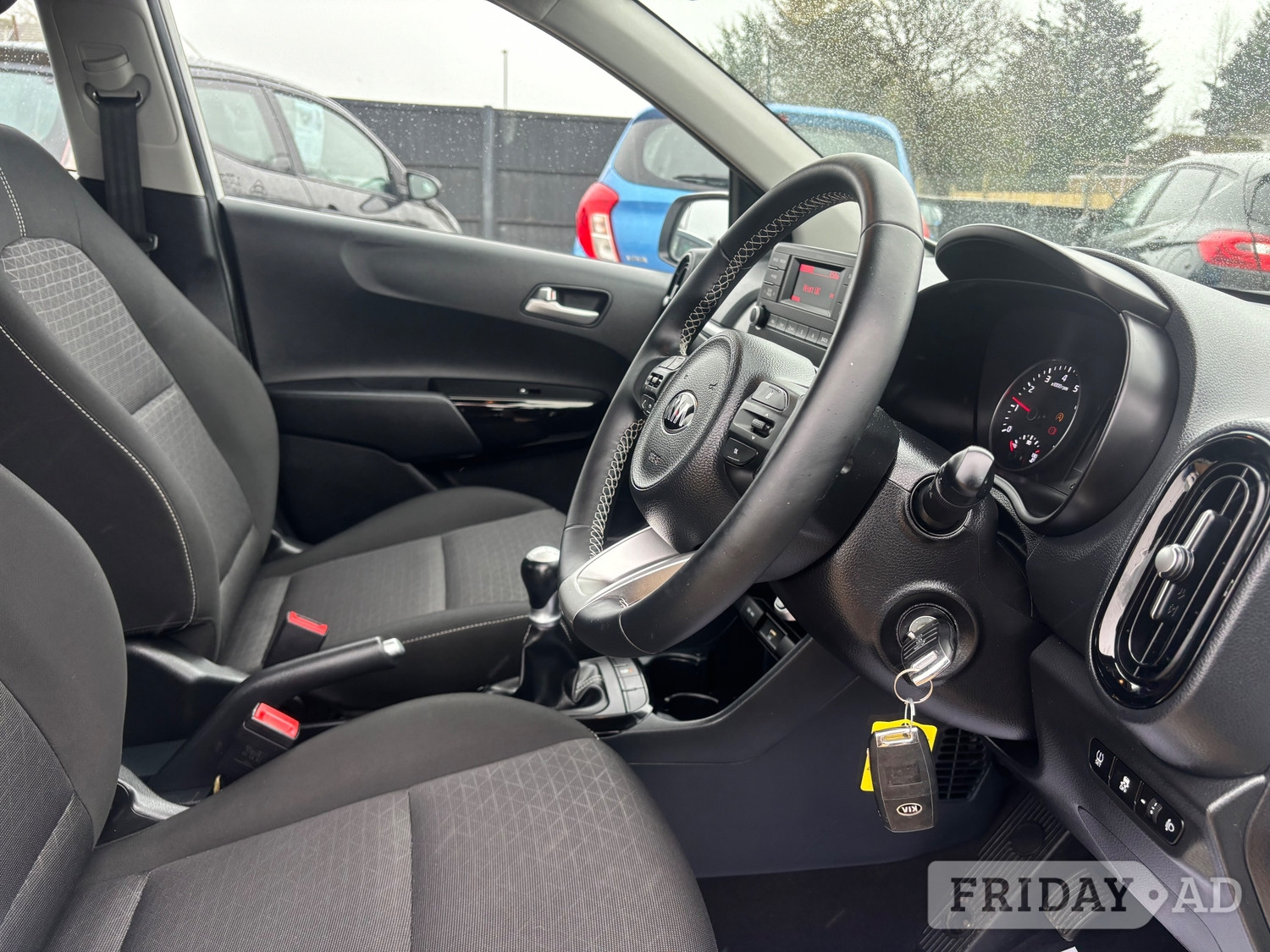 Kia Picanto 2021 - Cars