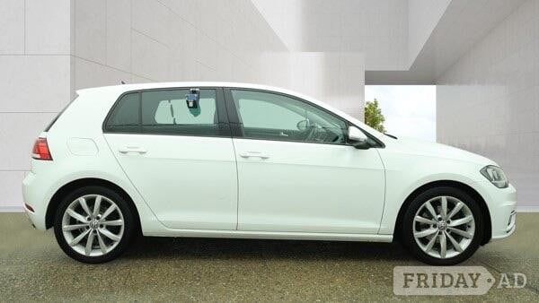 Volkswagen Golf 2017 - Cars