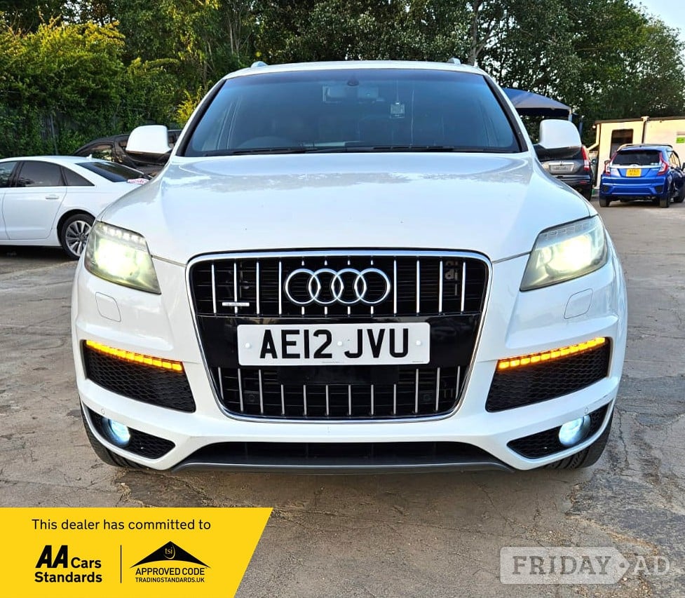 Audi Q7 2012 in Peterborough