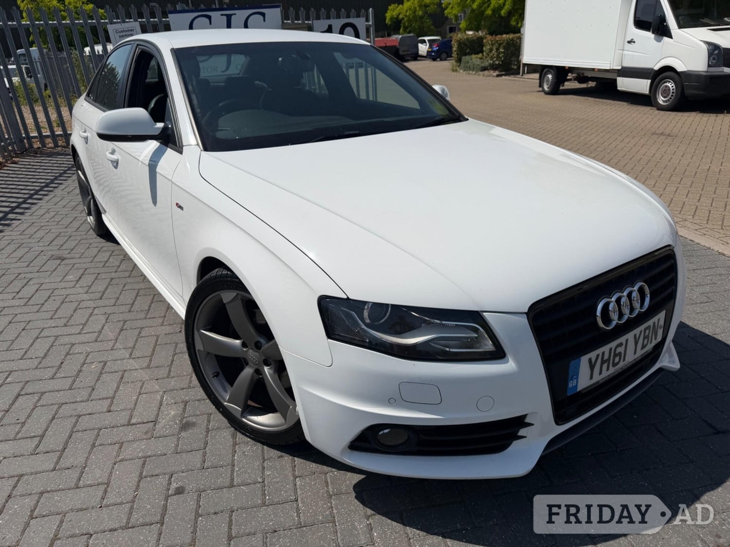 Audi A4 2011 in Gillingham
