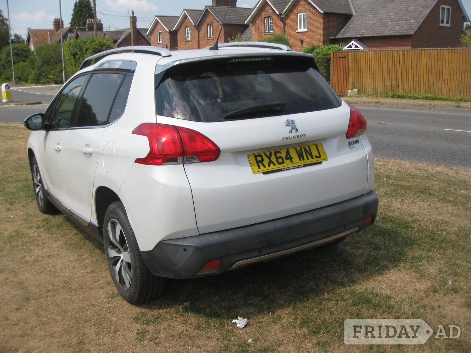 Peugeot 2008 2014 - Cars