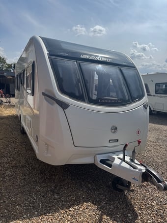 Swift 560 2016