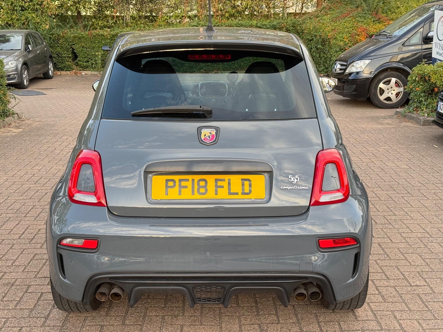 Abarth 595 2018 - Cars
