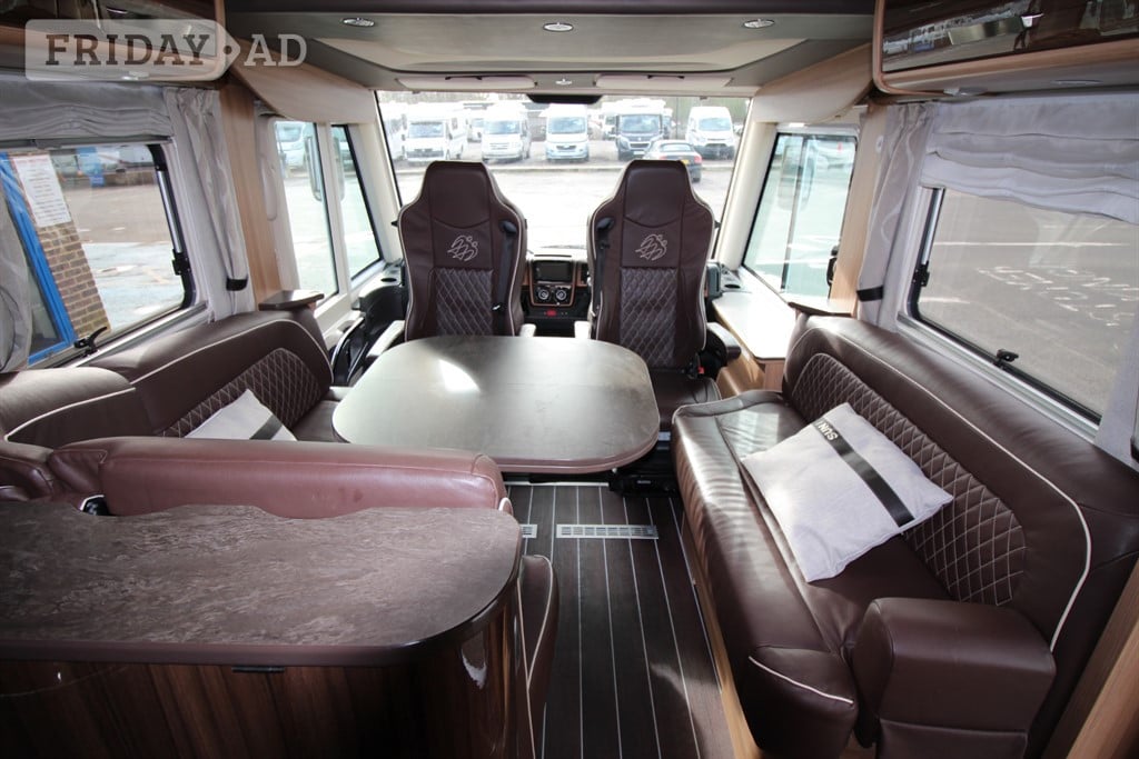 Knaus Sun i 900 LEG 2018 for sale - Motorhomes & Caravans in Haywards Heath