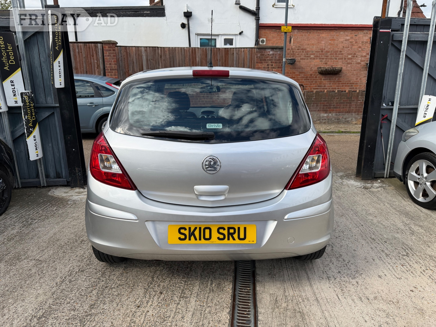 [ berth ]Vauxhall Corsa