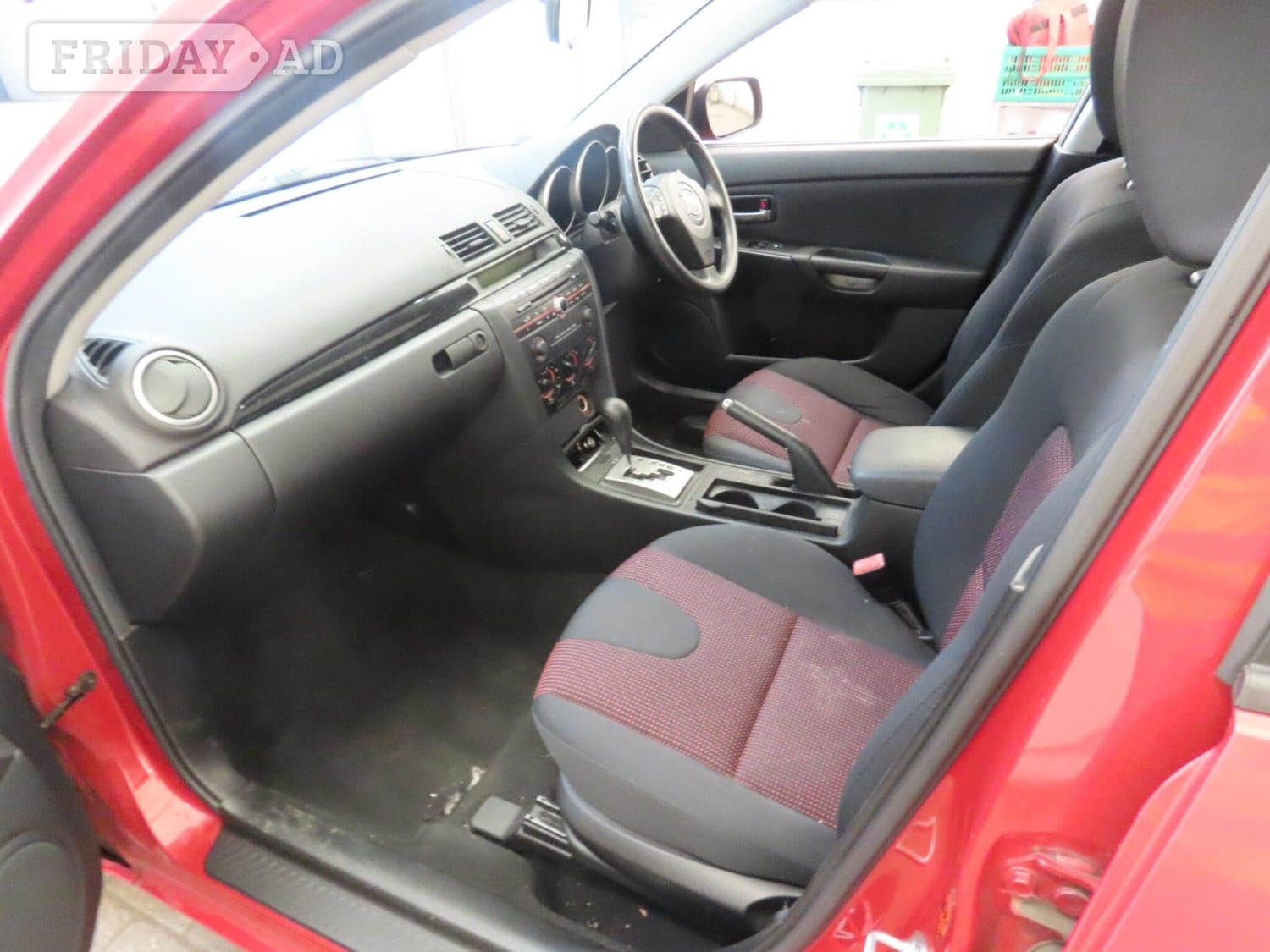 [ berth ]Mazda 3