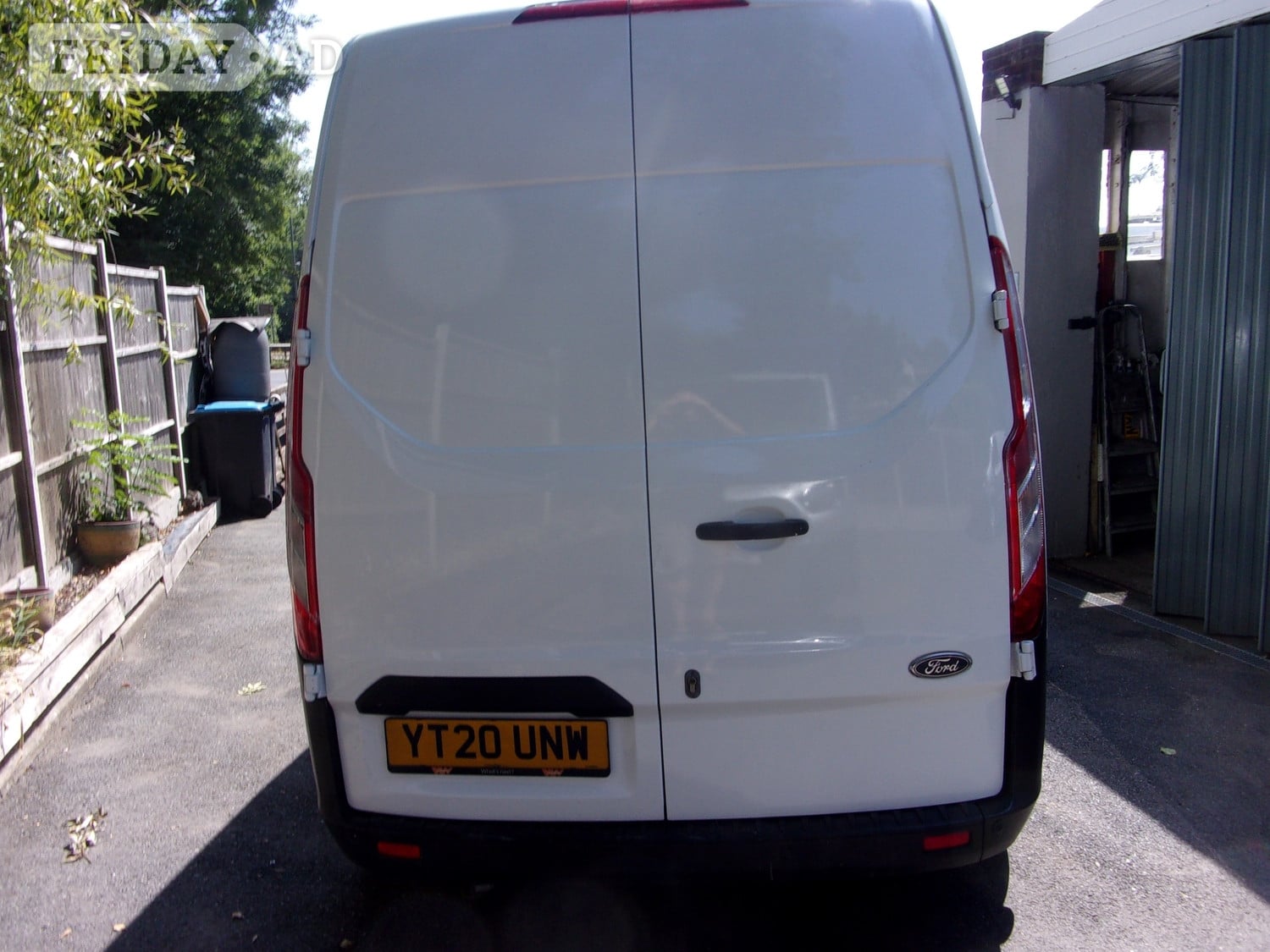 Ford Transit Custom 2020 - Vans & Commercial Vehicles in Godstone