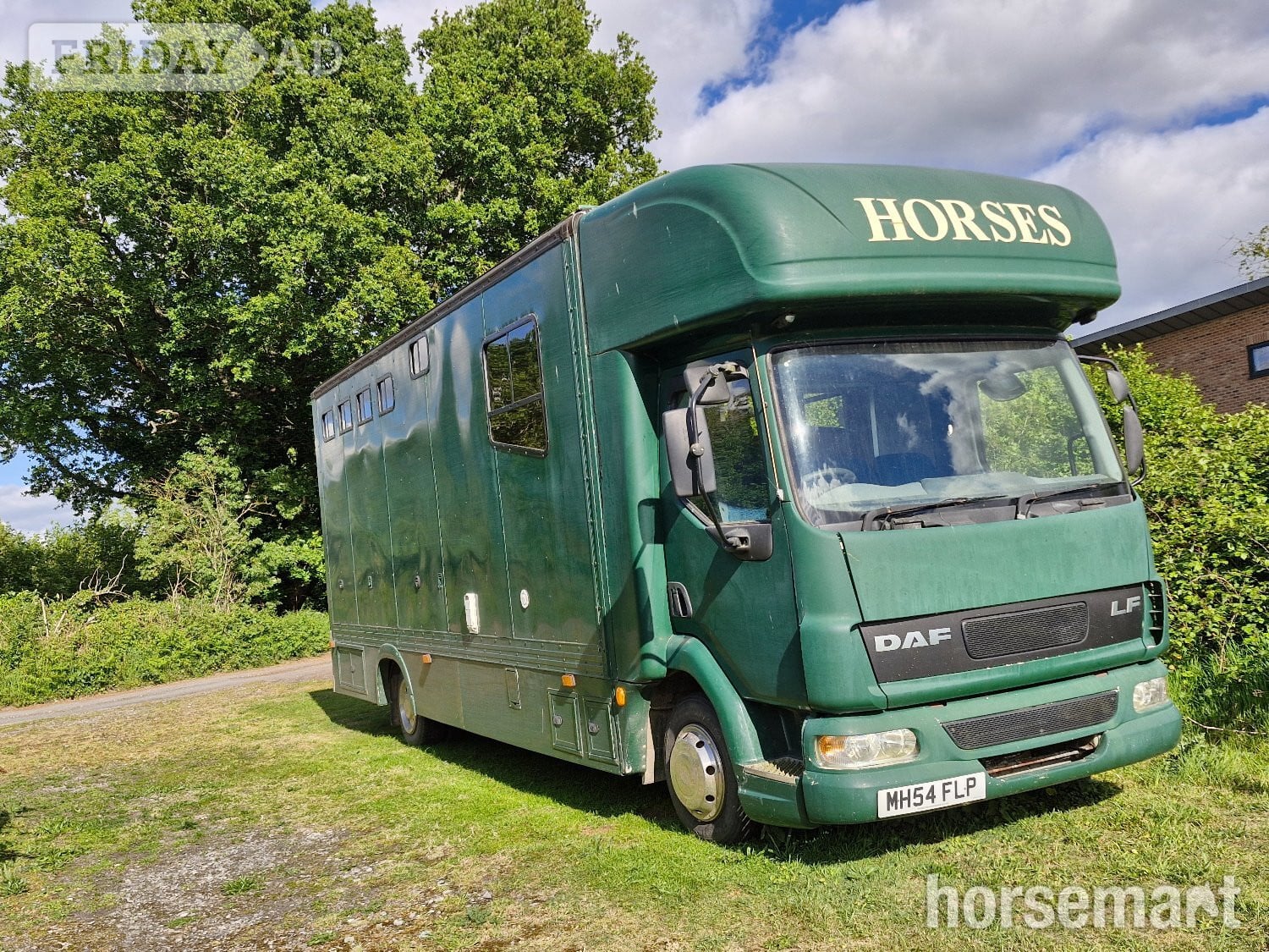 RJ Horseboxes  Devizes