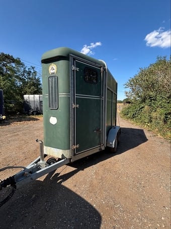 Fautras Van Faustras Provan plus  Horse Trailer