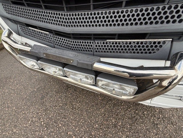 Equi-Trek  Mercedes-Benz Horsebox - Trailers & Horseboxes in Banbury