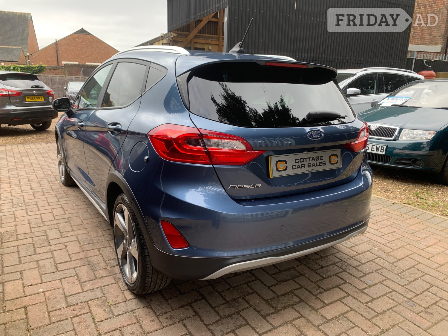 [ berth ]Ford Fiesta