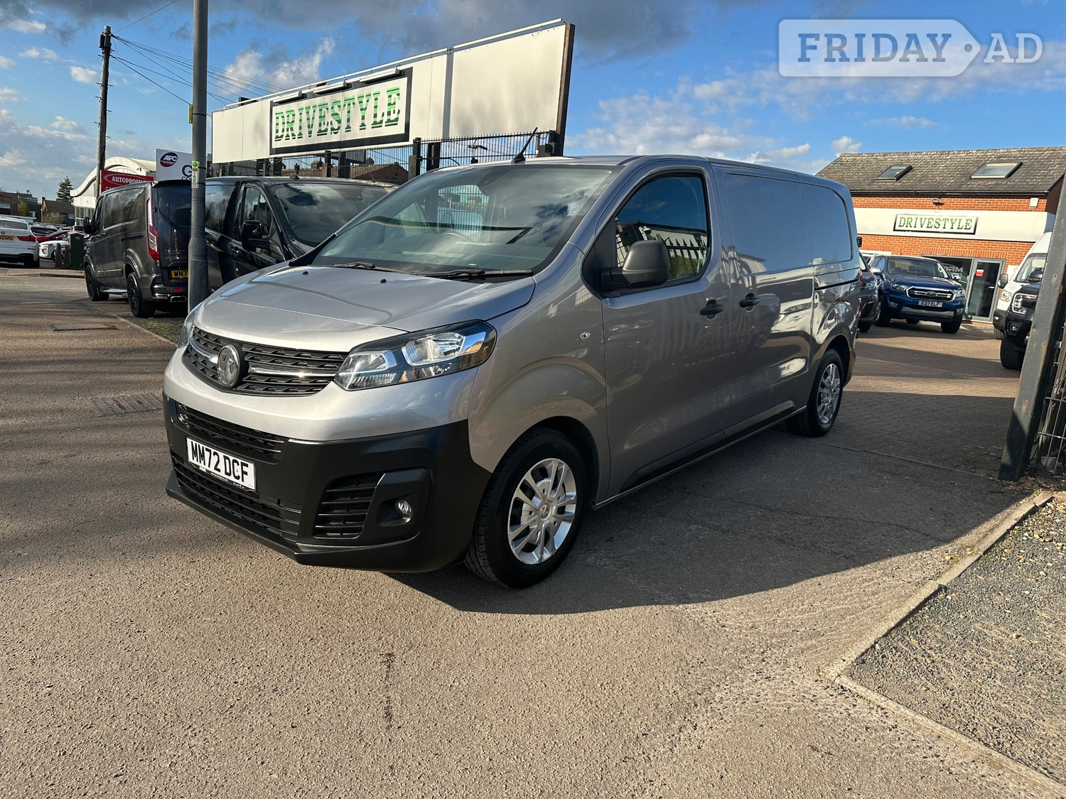 Vauxhall Vivaro 2022 - Vans & Commercial Vehicles