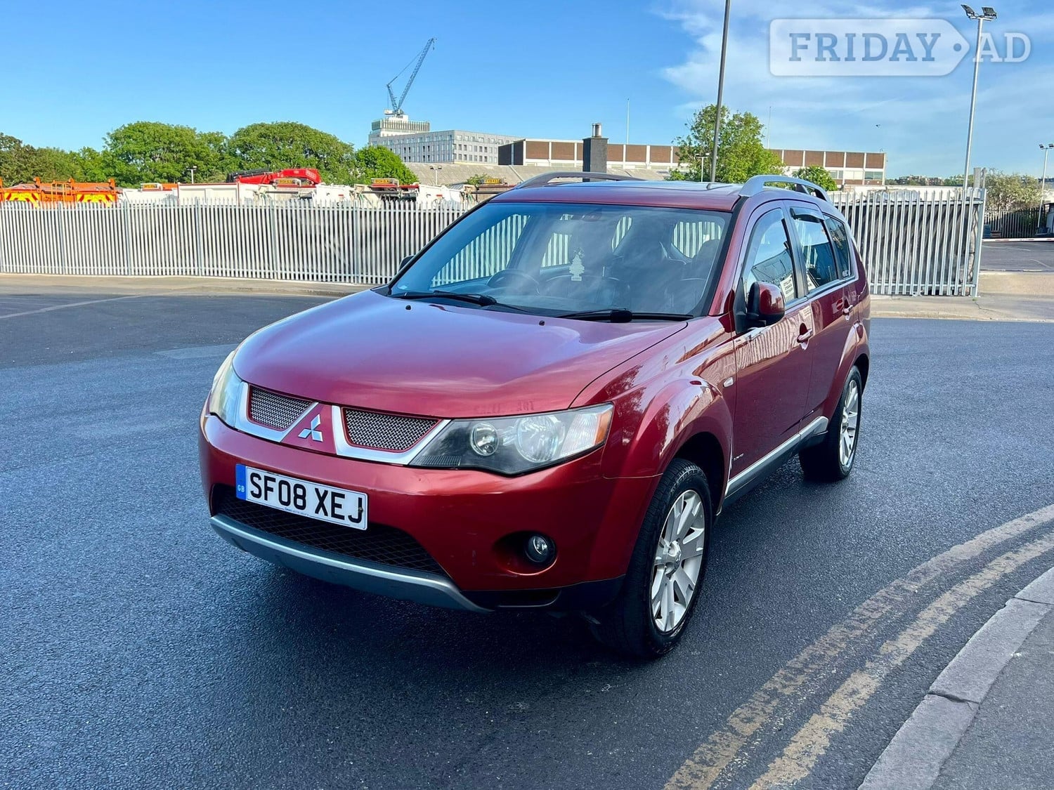 Mitsubishi Outlander Wembley