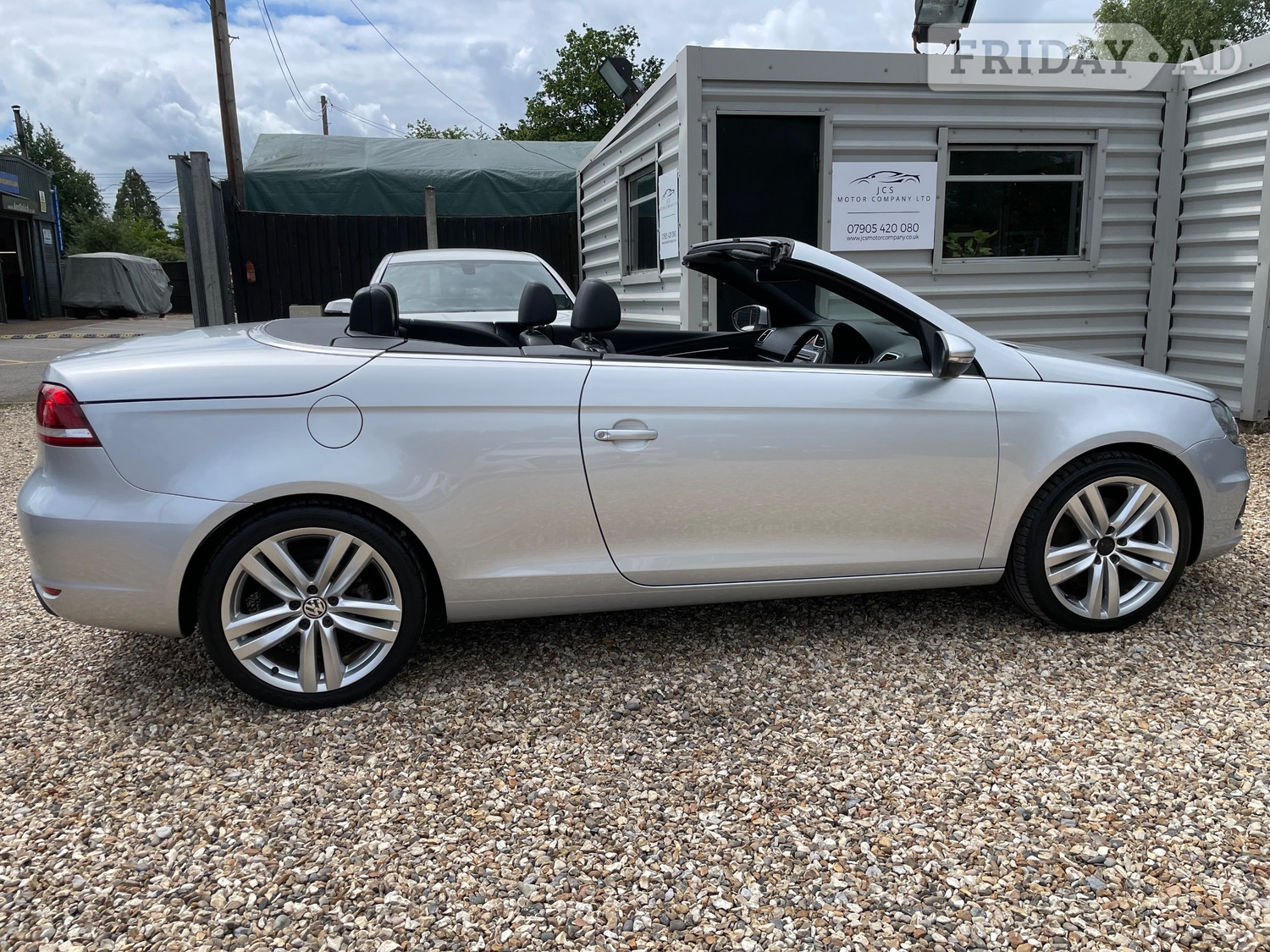 [ berth ]Volkswagen Eos