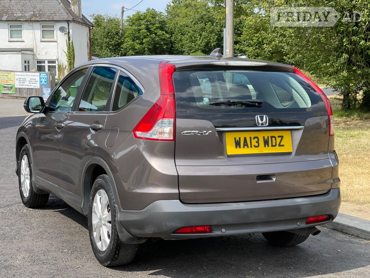 Honda CR-V 2013 - Cars in Winchester