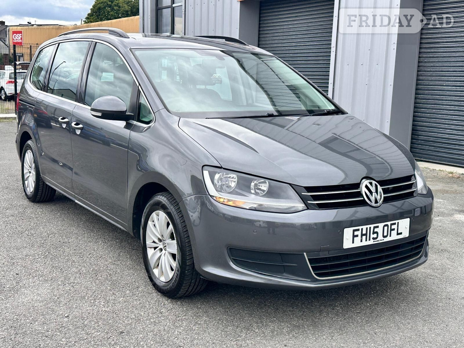 Volkswagen Sharan 2015 - Cars in Blackburn