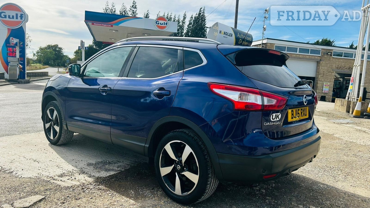 Nissan Qashqai 2015 - Cars in Burford