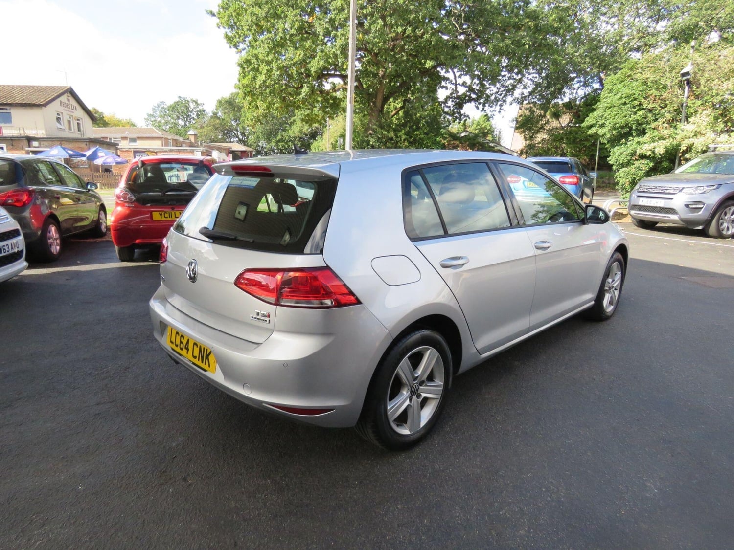 Volkswagen Golf 2014 - Cars