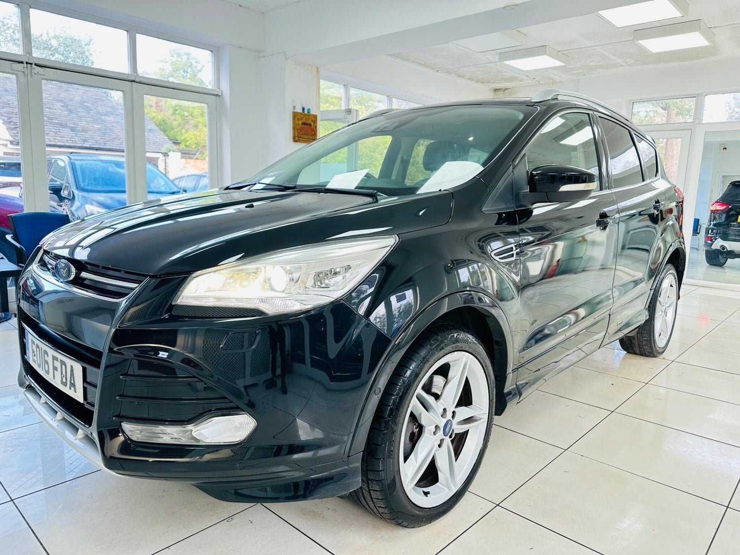 Ford Kuga 2016 - Cars in Iver