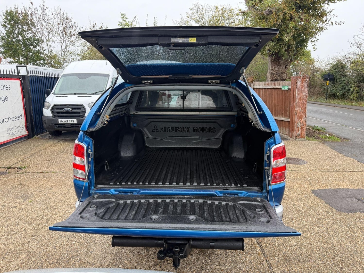 Mitsubishi L200 2018 - Vans & Commercial Vehicles