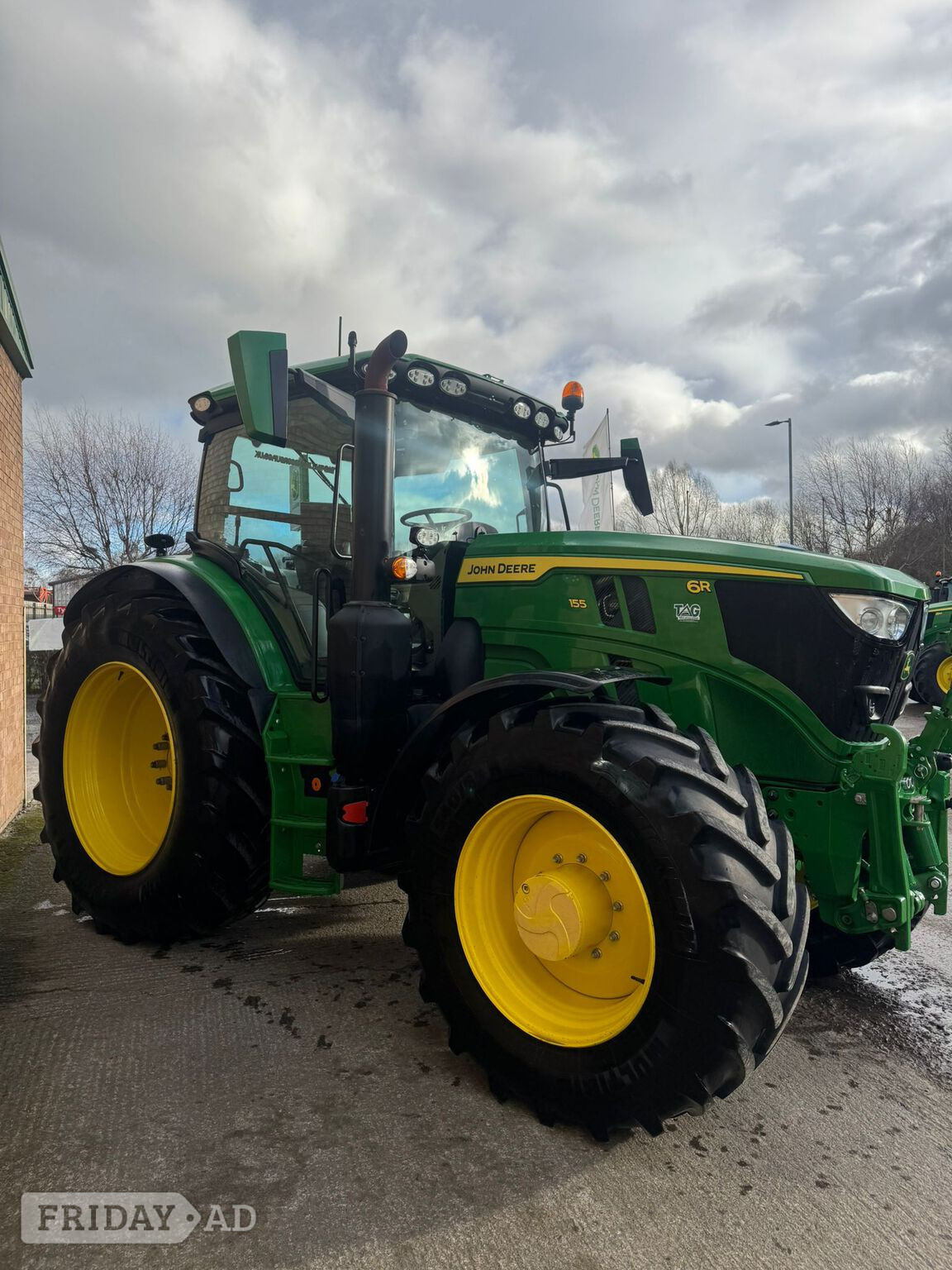 [ berth ]John Deere 6R 155