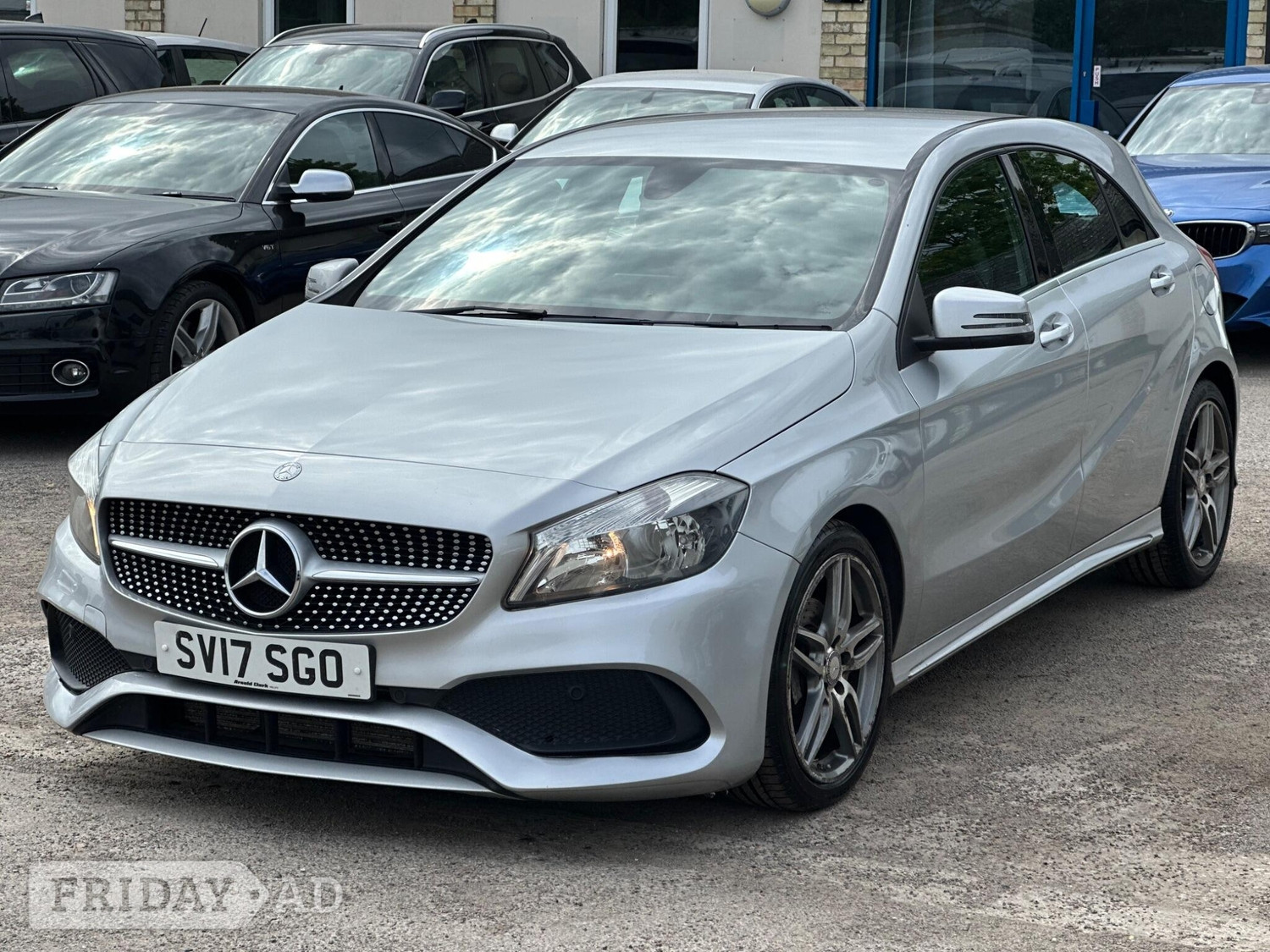 [ berth ]Mercedes-Benz A Class