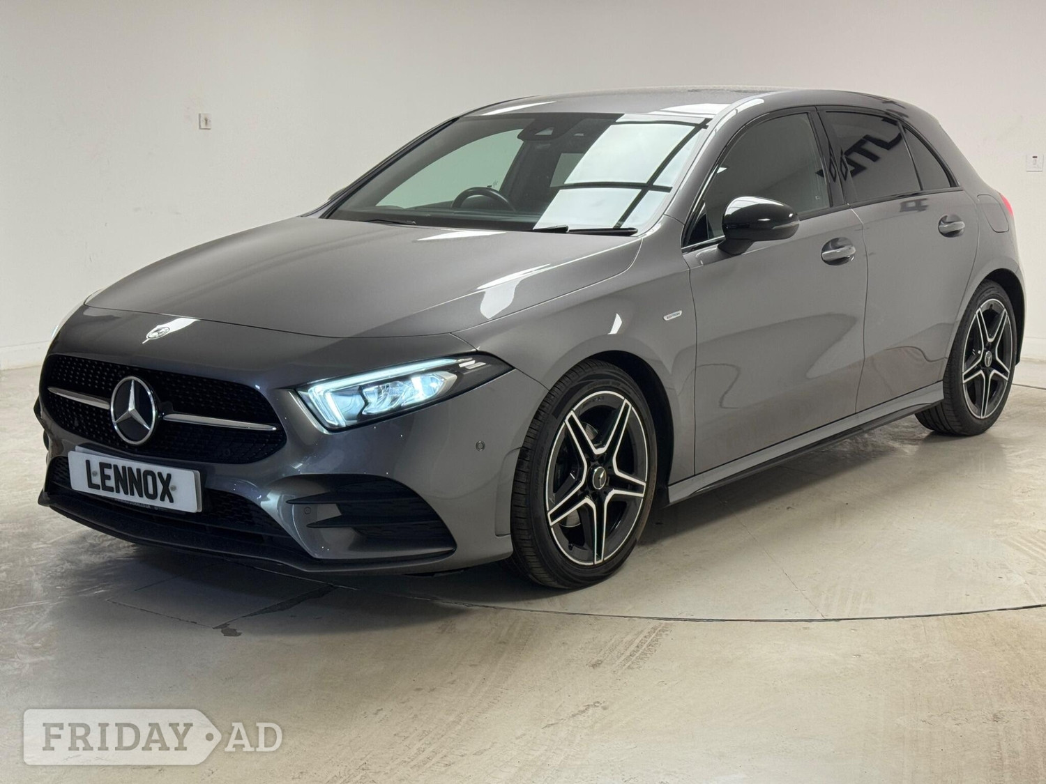 [ berth ]Mercedes-Benz A Class