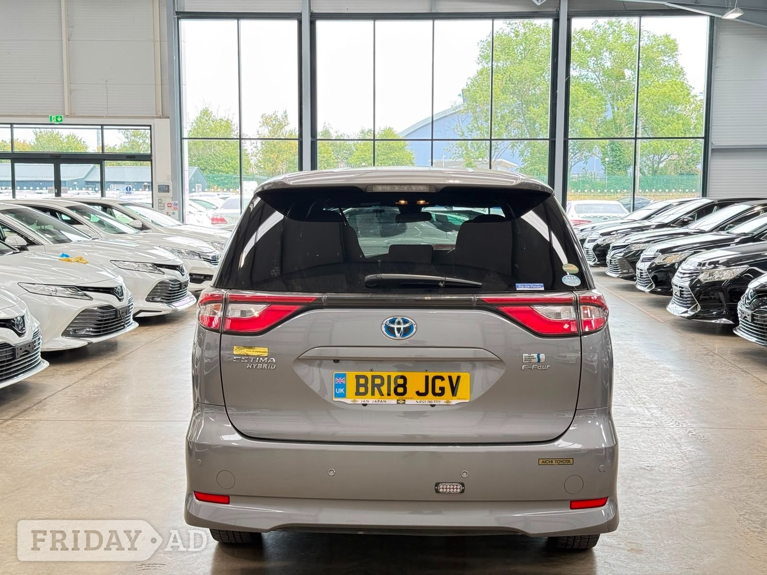 Toyota Estima 2018 - Cars in Reading