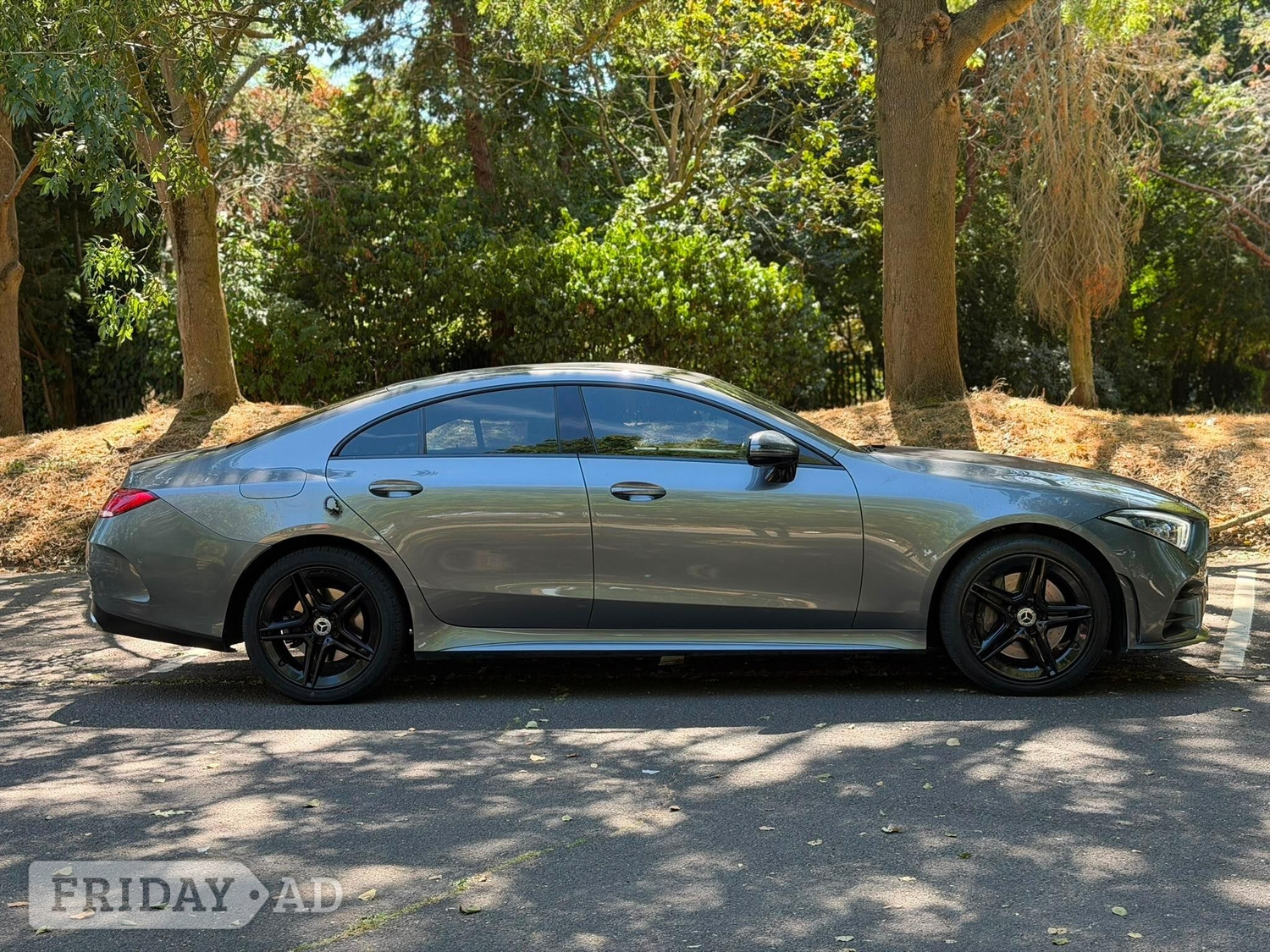 [ berth ]Mercedes-Benz CLS Class