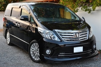 Toyota Alphard 2013
