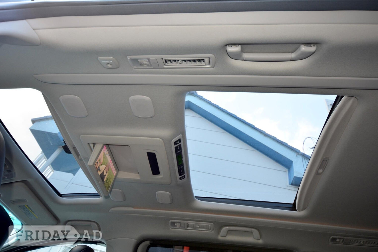 [ berth ]Toyota Alphard