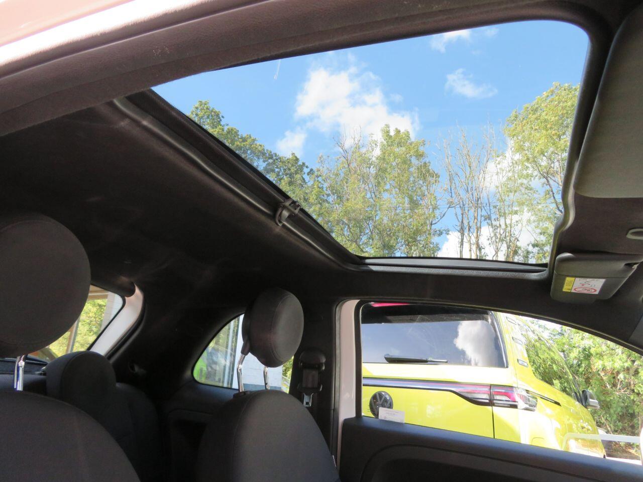 Fiat 500 Horsham