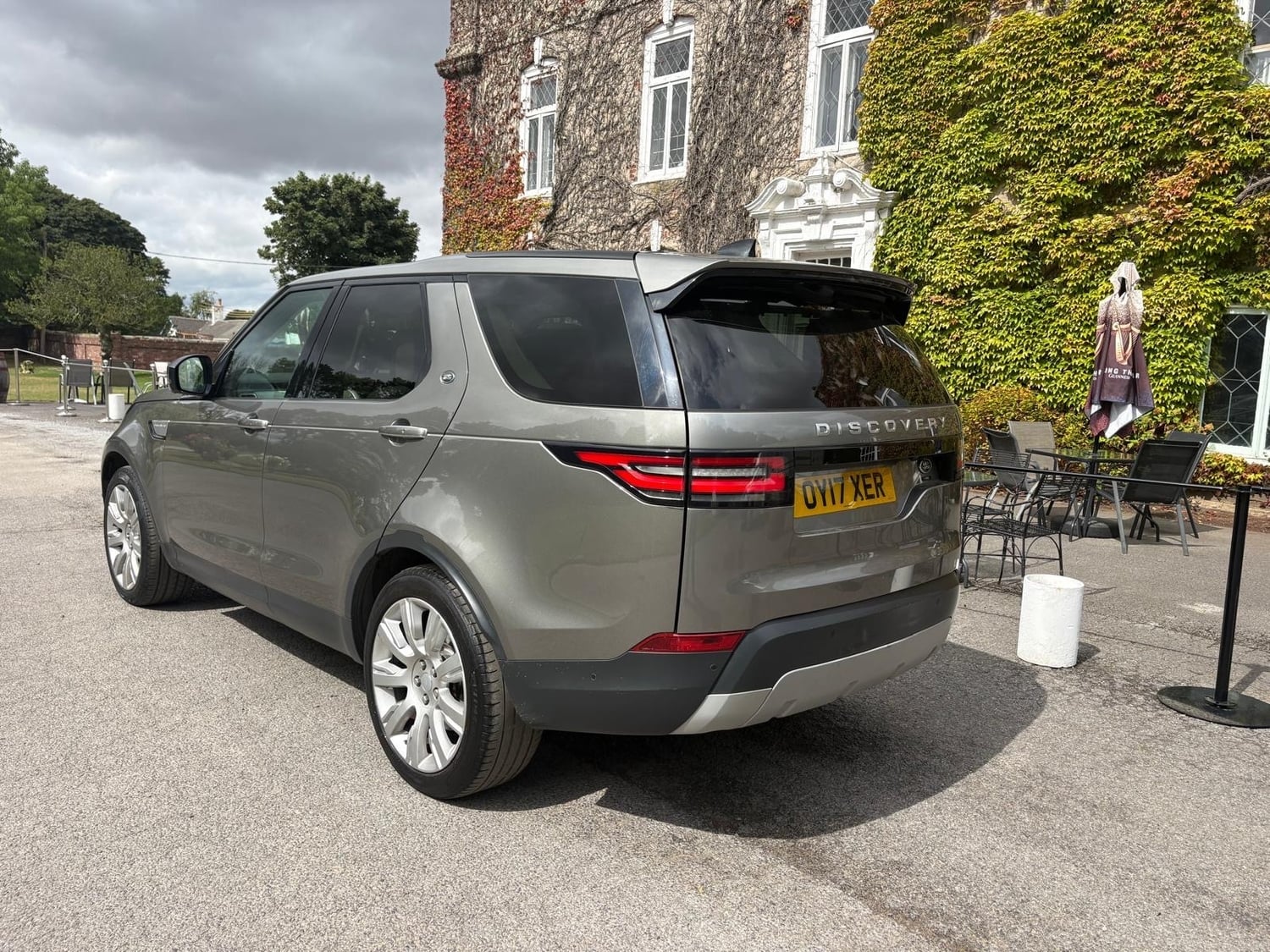 Land Rover Discovery 2017 - Cars