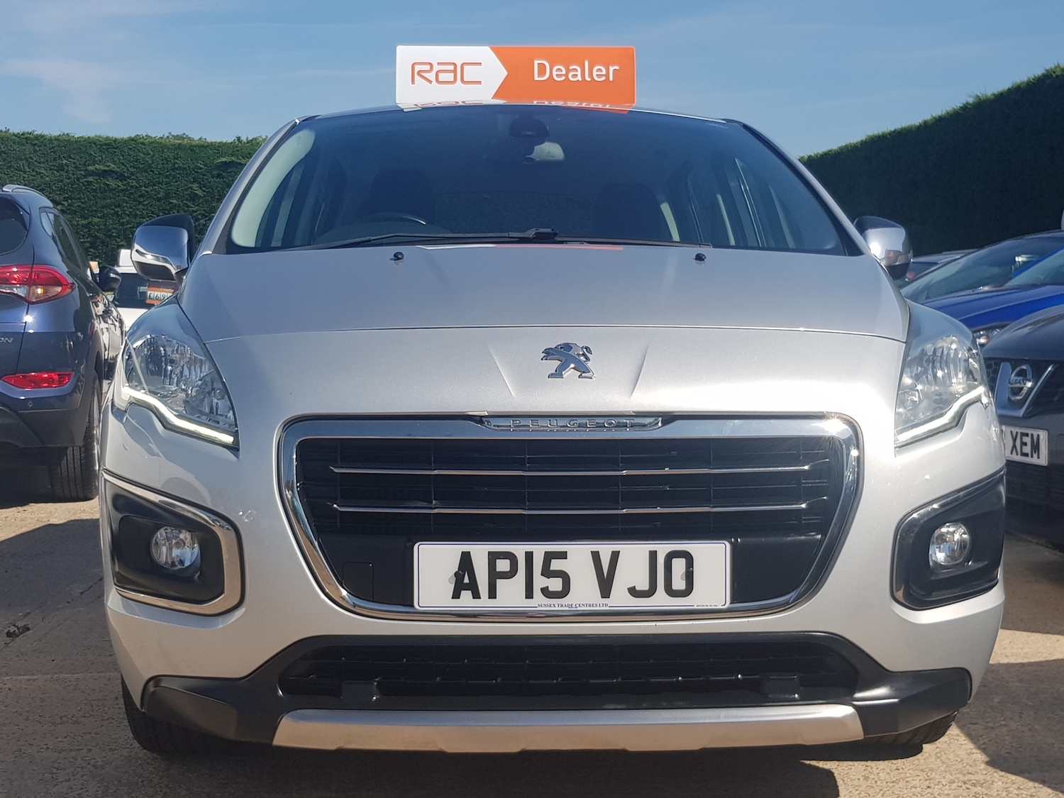 Peugeot 3008 2015 - Cars
