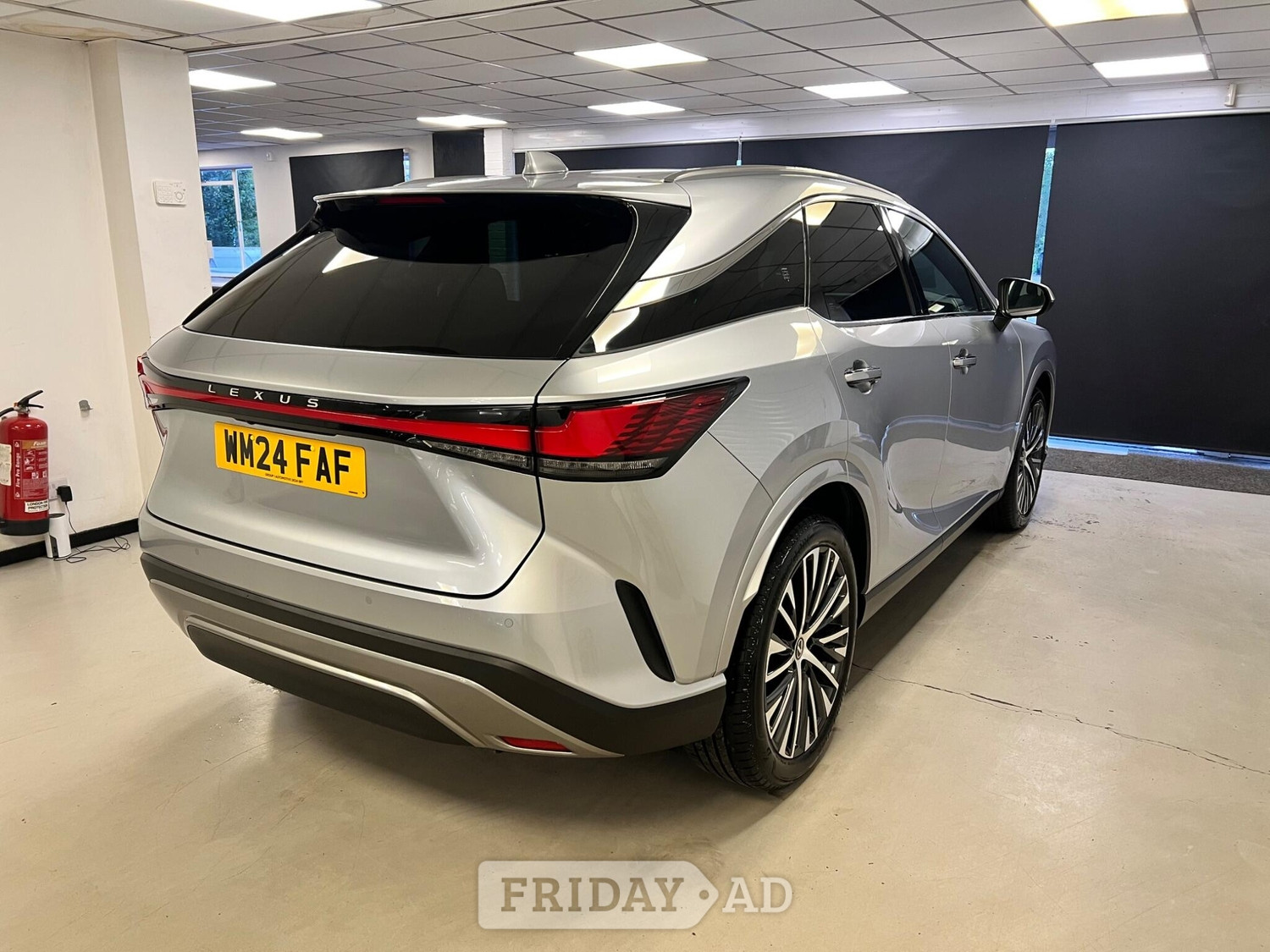 Lexus RX 2024 - Cars