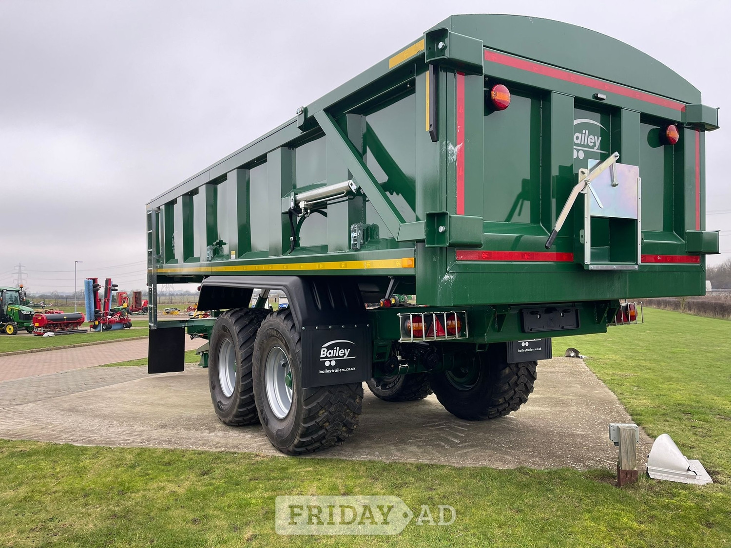 Bailey Root 16 Trailer - Trailers & Horseboxes