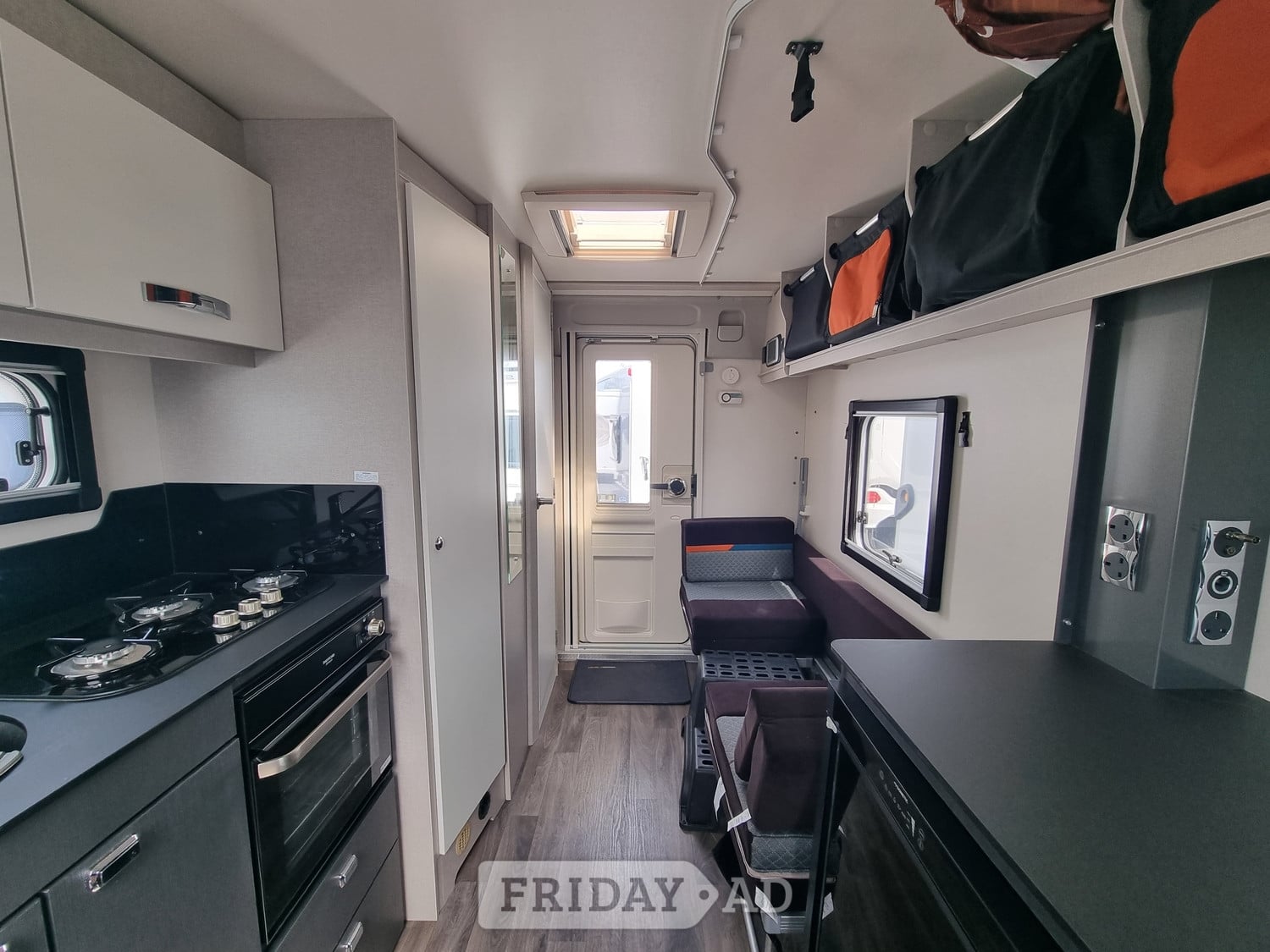 [4 berth ]Swift Basecamp 4