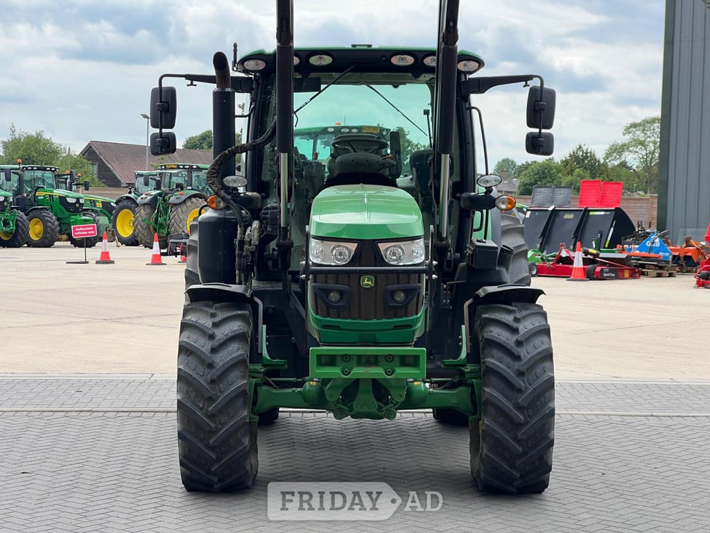 [ berth ]John Deere 6130R