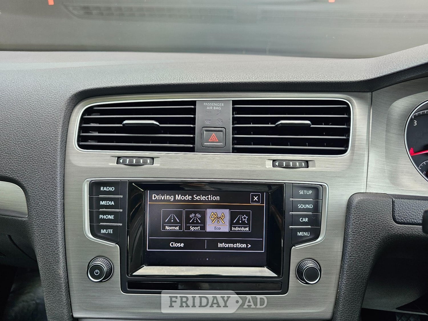 [ berth ]Volkswagen Golf