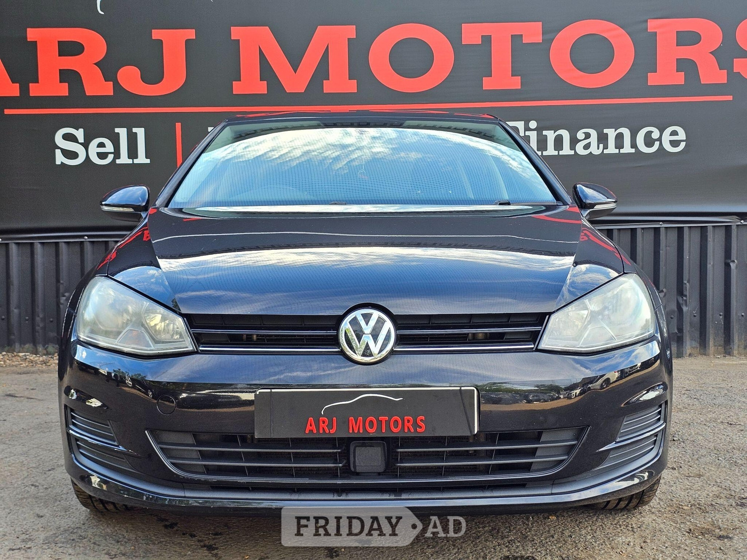 Volkswagen Golf 2014 - Cars