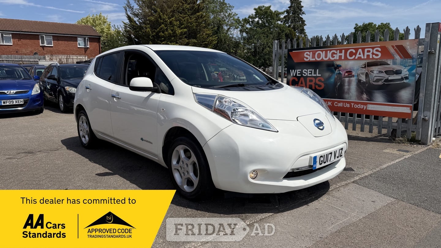 Nissan LEAF 2017 in Slough