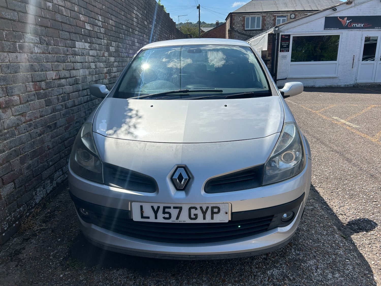 Renault Clio Eastbourne