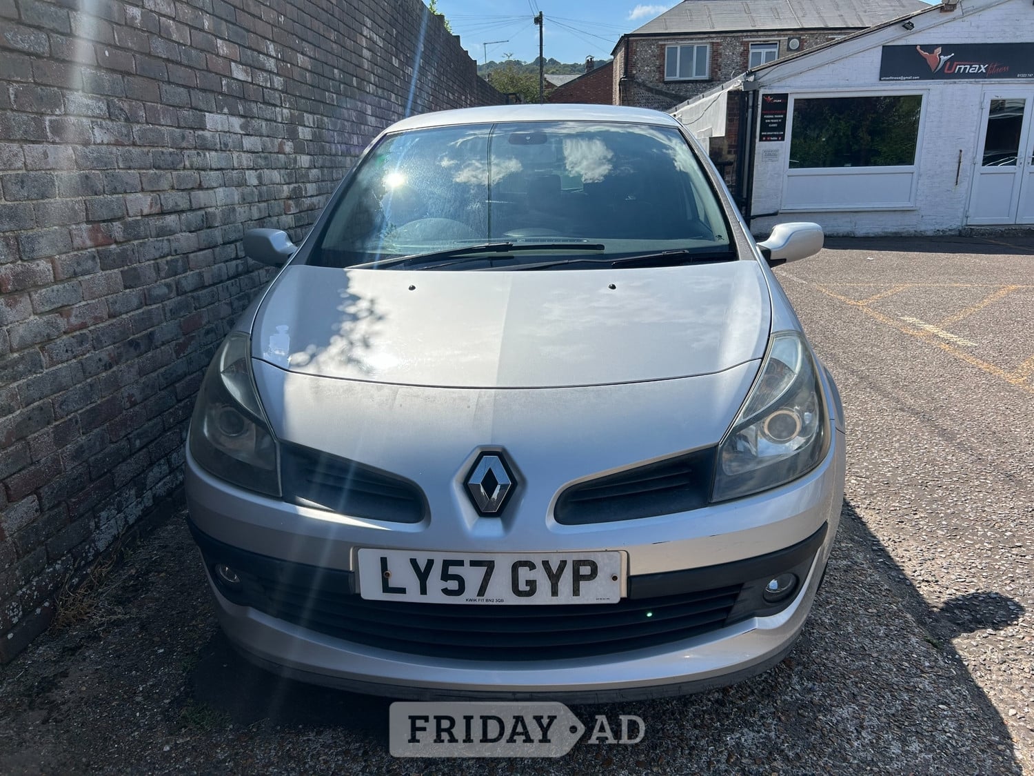 Renault Clio Eastbourne