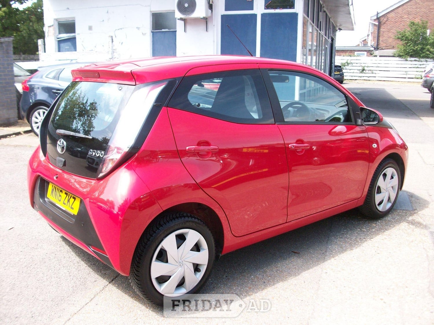 Toyota Aygo 2016 - Cars in Eastleigh