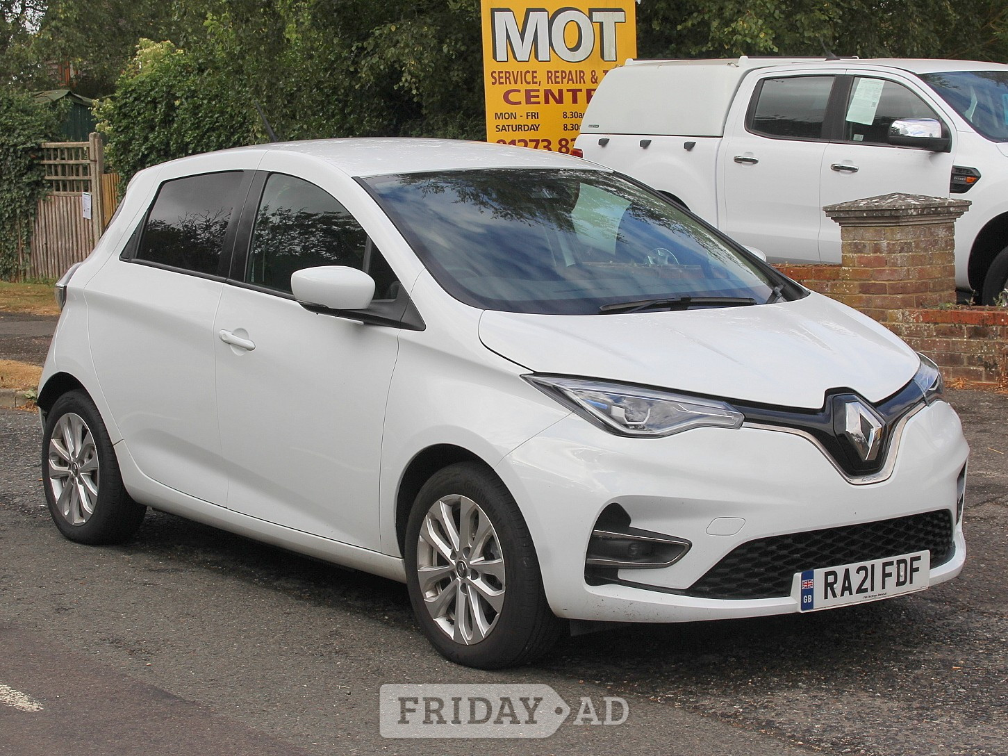 [ berth ]Renault Zoe
