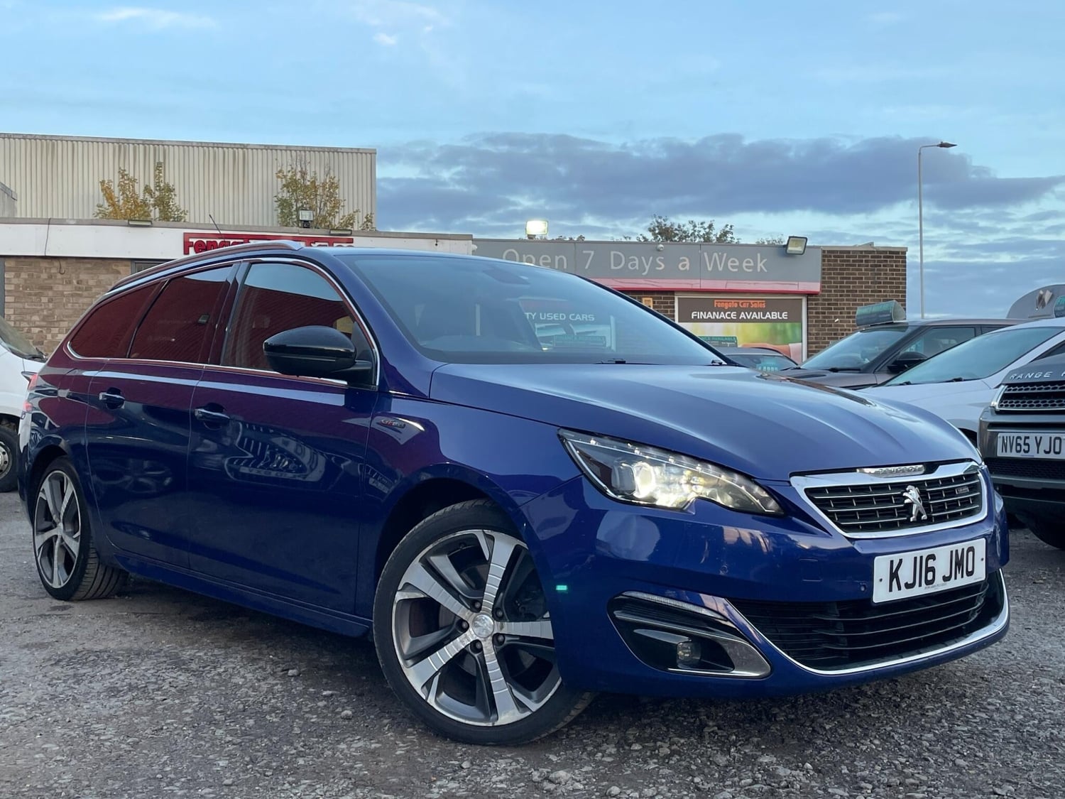 Peugeot 308 SW 2016 - Cars