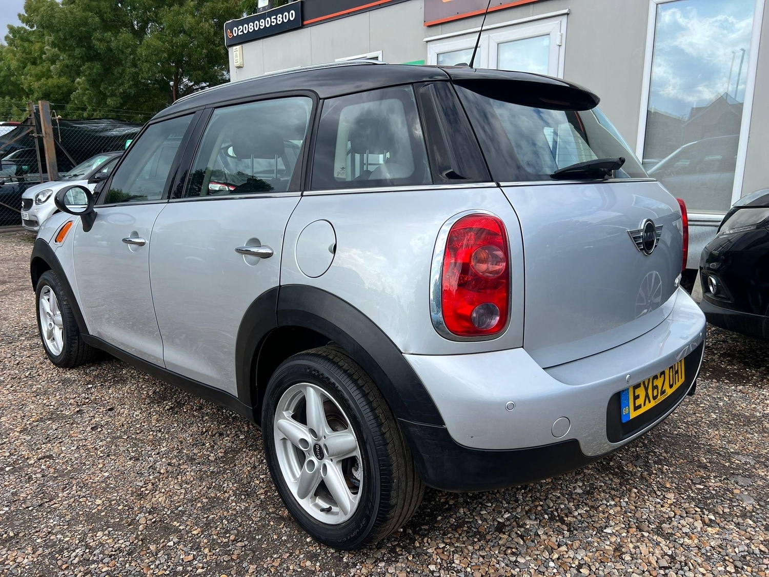 Mini Countryman 2012 - Cars in Sunbury-On-Thames