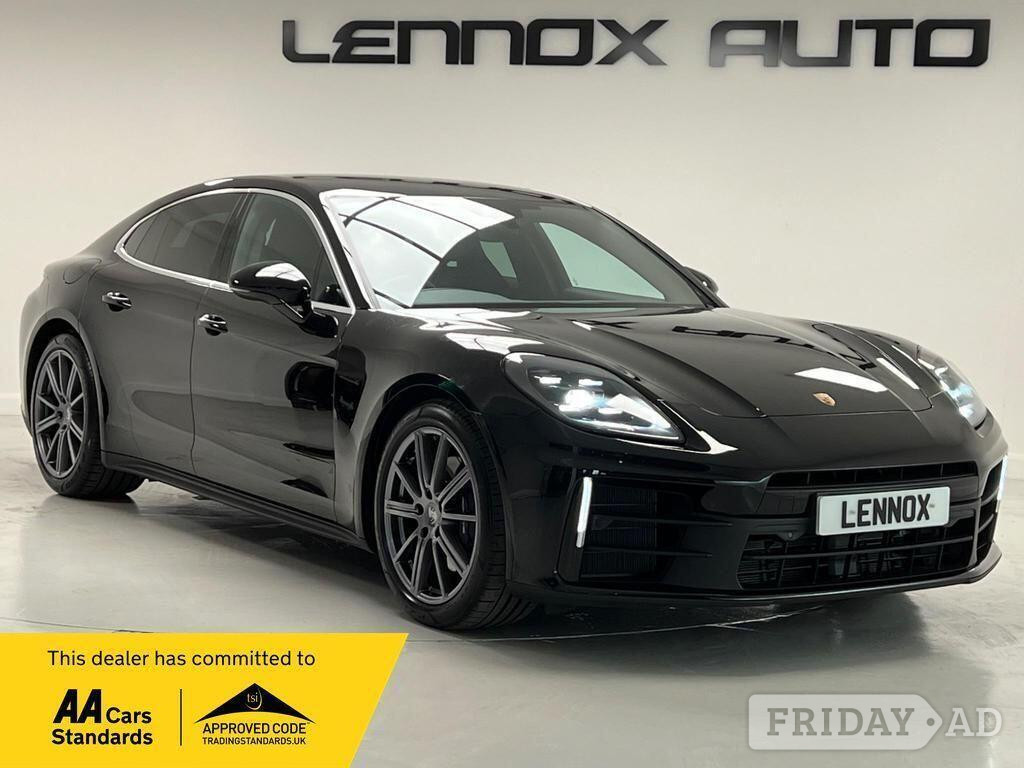 Porsche Panamera 2024 in Brent